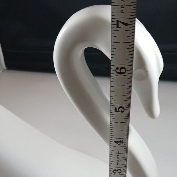 Vintage 80's White Ceramic SWAN Statue Hand Towel Holder - Picture 7 of 10